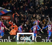 [GOAL 리뷰] '사비 감독 데뷔전' 바르사, 데파이 PK골로 에스파뇰에 1-0 승리