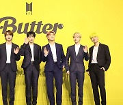 BTS '버터', 미국 버라이어티 히트메이커 '올해의 음반' 수상