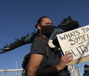SOUTH AFRICA PROTEST AGAINST SHELL SEISMIC SURVEY