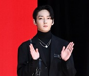 [TEN 포토] SF9 주호 '가벼운 갈비뼈 부상'