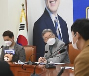 외부인재 영입난에.. 與, 의원들에 "3명이상씩 추천해달라"