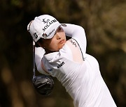 고진영, '한국선수 최초로' 올해의 선수 2번 수상..3년 연속 상금왕 [LPGA]