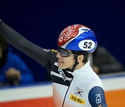 쇼트트랙 황대헌, 월드컵 3차대회 1000m 우승..3개 대회 연속 금메달