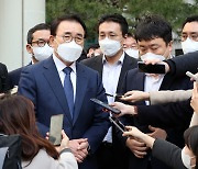 Shinhan chairman wins appeal on hiring practices case