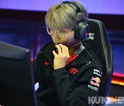 '칸나' 김창동 측 "먼저 이적 요청 한 적 없다.. T1이 합의 어겨" [LCK]