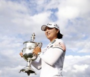 고진영 LPGA 시즌 최종전 우승.. 韓 최초 상금왕 3연패