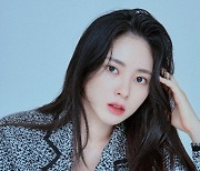 신예 민서우, 가수 이아영 신곡 뮤직비디오 출연