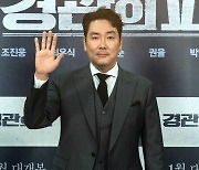 '경관의 피' 조진웅 "최우식 내재된 카리스마에 기운 받아, 참 좋은 배우"