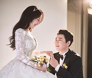 김철민, 12월 11일 동갑내기 연인과 결혼