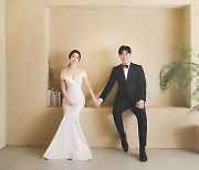 SSG 투수 김정빈, 12월5일 결혼 "행복한 가정 이어가겠다"
