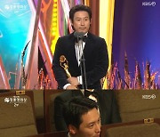 [청룡영화상] '세자매' 문소리, 여우주연상 수상.."母 배우 도전 응원해"