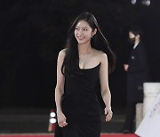 [머니S포토] 공승연, 아름다운 블랙 드레스(청룡영화상)