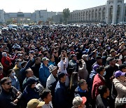 총선 앞둔 키르기스스탄서 쿠데타 음모세력 15명 체포