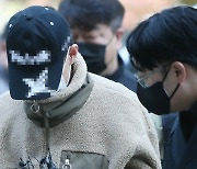 '친누나 살해유기' 20대, 2심도 징역 30년