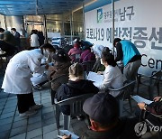 요양병원·시설 신속한 추가접종 위해 군 의료인력 60명 투입