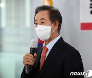 '딸 채용특혜 의혹' 김성태, 본부장직 사퇴..윤석열 부담 덜었다(종합)