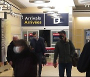 국경 개방 캐나다, 여행객 급증에 '방역 고삐'