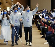 '민주당 심장' 광주, 이재명의 일성 "부동산 투기 못 막았다, 잘못했다" [현장]