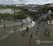 INDIA WEATHER FLOODING