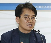 이덕선 전 한유총 이사장, 징역 3년6월 구형..사기·사학법위반 혐의