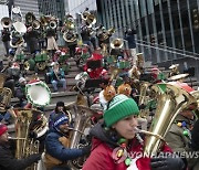 Tuba Christmas