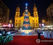 HUNGARY CHRISTMAS