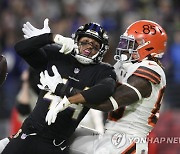 APTOPIX Browns Ravens Football