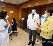 권덕철 장관, 재택치료관리의료기관 현장점검