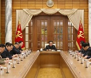 김정은, 이달 말 전원회의서 새해 대남·대미전략 밝힐 듯