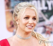 (FILE) USA PEOPLE BRITNEY SPEARS BIRTHDAY