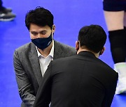 [수원리포트]김사니 대행 사퇴에 이영택-강성형 감독 한목소리 "사태 자체가 안타깝다."