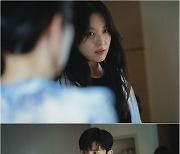 [TV 엿보기] '해피니스' 한효주·박형식, 배해선 선동에 위기..감염병보다 살벌한 이기심