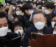 전북 찾은 이재명 "당선되면 새만금 문제 종결짓겠다" 사이다 공약