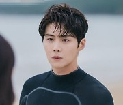 '사생활 논란' 김선호 복귀 시동.. '슬픈 열대' 리딩 참여