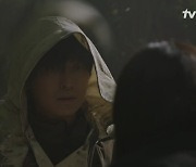 '지리산' 생령 주지훈, 전지현 만났다 "내가 보여요?" 애틋 재회