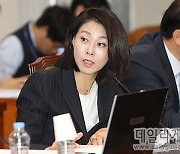 '게임 중독법' 발의 신의진 교수 윤 캠프 합류에 2030 '분노'