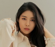 [bnt화보] 소녀주의보 지성 "'60kg 아이돌' 수식어, 처음엔 무서웠지만 긍정적인 댓글 보고 안도"