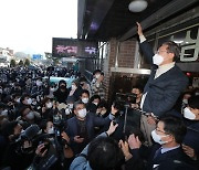 與, 강용석·김용호 고발.."'이재명 소년원 다녀왔다' 허위사실 암시"