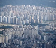 서울 아파트 경매시장도 관망세.. 낙찰률 62%, 연중 최저