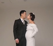 황정음, ♥이영돈+아들과 다시 가족촬영..우아한 만삭 드레스 자태
