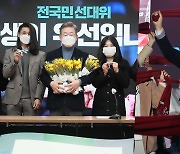 이 "소상공인 지원 쥐꼬리"..윤 "확 바꾸겠다"