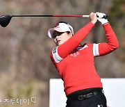 최혜진, LPGA 투어 Q시리즈 1차 대회 2위..안나린 3위