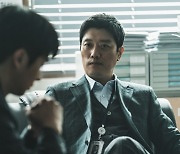 '경관의 피' 박희순, 비리 경찰 잡는 경찰로 변신