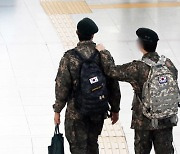 軍 '비상근 예비군' 법제화..일당 15만원·연간 180일 소집
