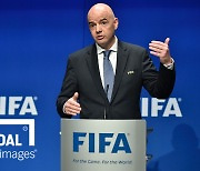 FIFA 인판티노 회장, "월드컵 격년제 개최 작은 국가들에 기회"