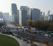 서울시청 집단감염 3명 추가 총 15명..예산심사 '스톱'