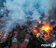 미얀마 군부 살해 추정 시신 11구 발견.."산채로 불태워졌다"