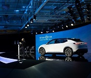 "미래 자동차 성공의 열쇠는 SW".. 스텔란티스, ​2025년까지 300억 유로 이상 투자