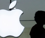"애플, 中에 5년간 323조 투자 비밀계약"