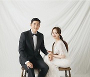 이예림·김영찬 '비공개' 웨딩마치.."그라운드·가정에 최선 다할 것"
